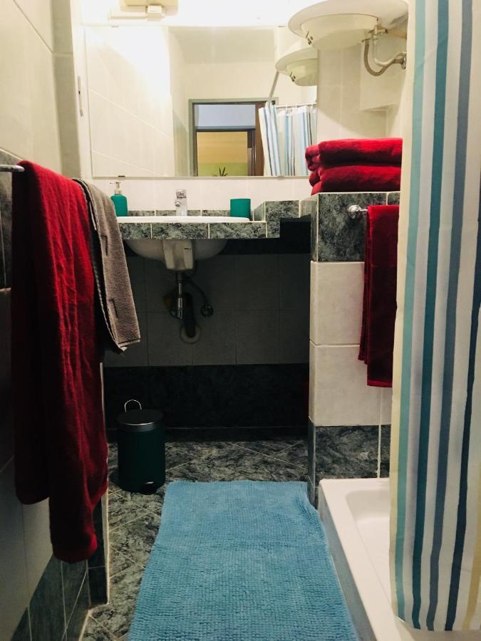 Pied At Terre * Trieste